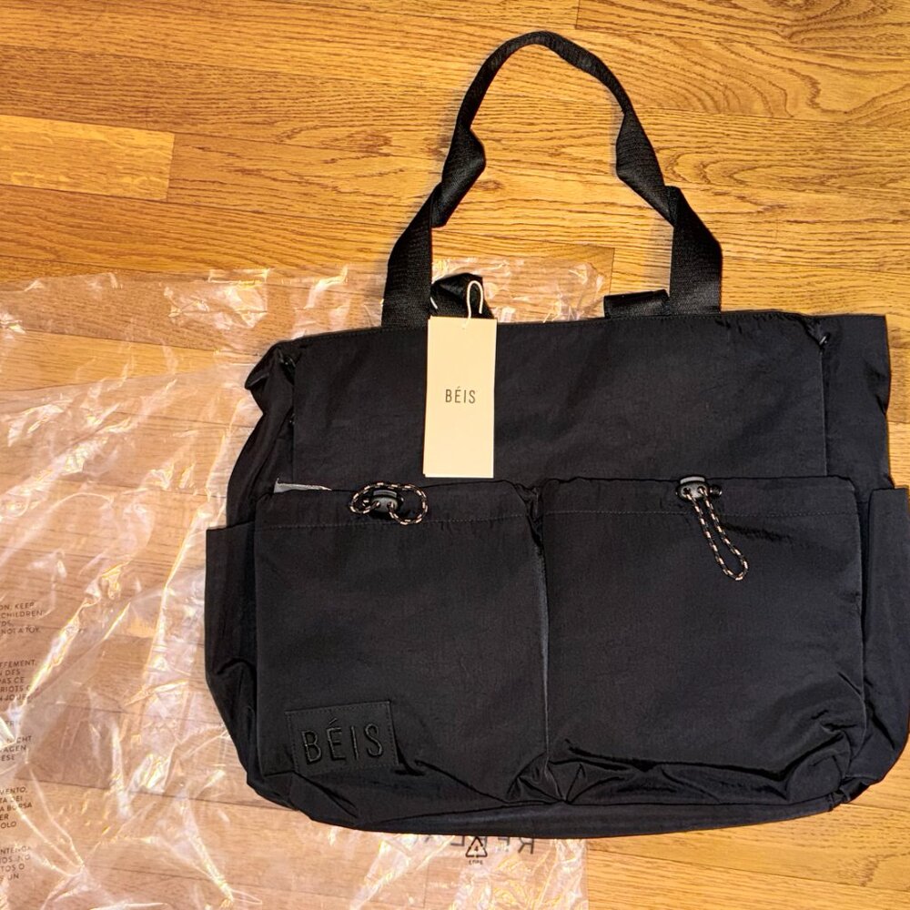 BNWT Beis Sport Carryall Tote in Black